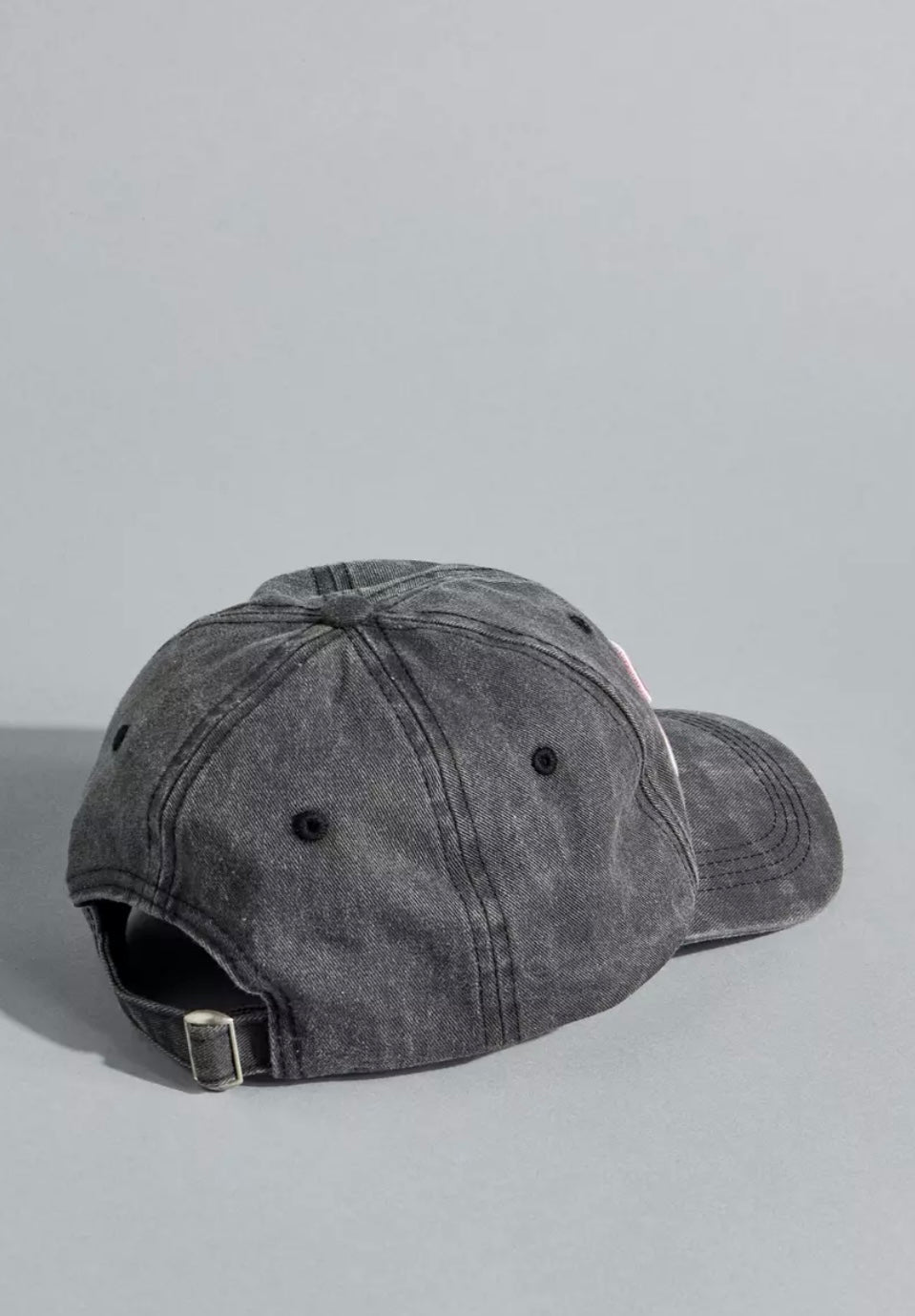 Bow Cap