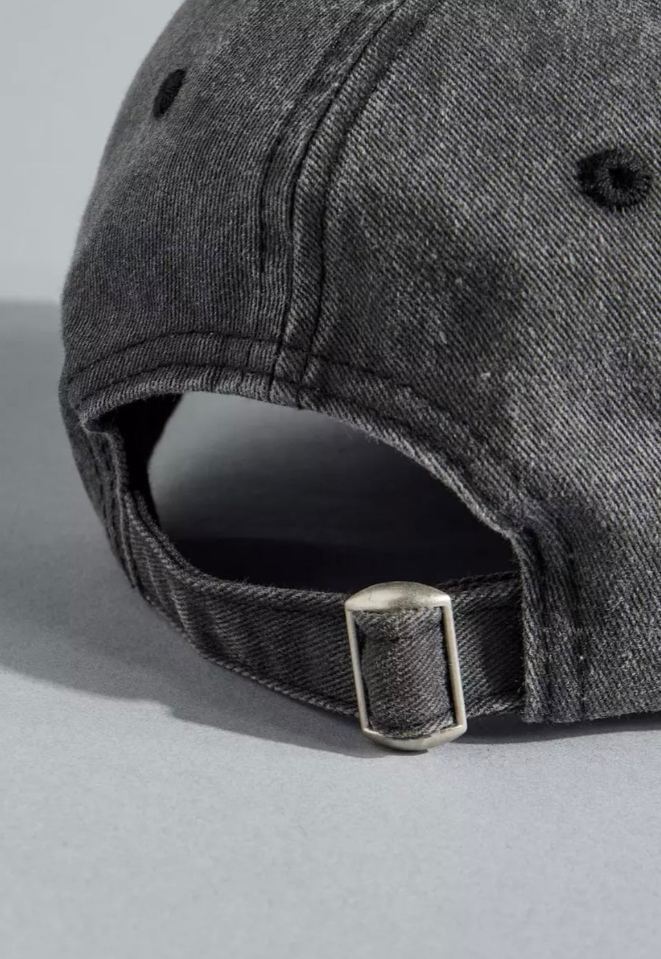 Bow Cap